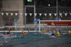 Spielszene vom Wasserball Pokalspiel Dresden gegen Erfurt