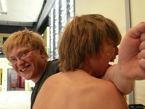 Tom und Louis bei der „Erwärmung“ vor dem Spiel gegen Erfurt