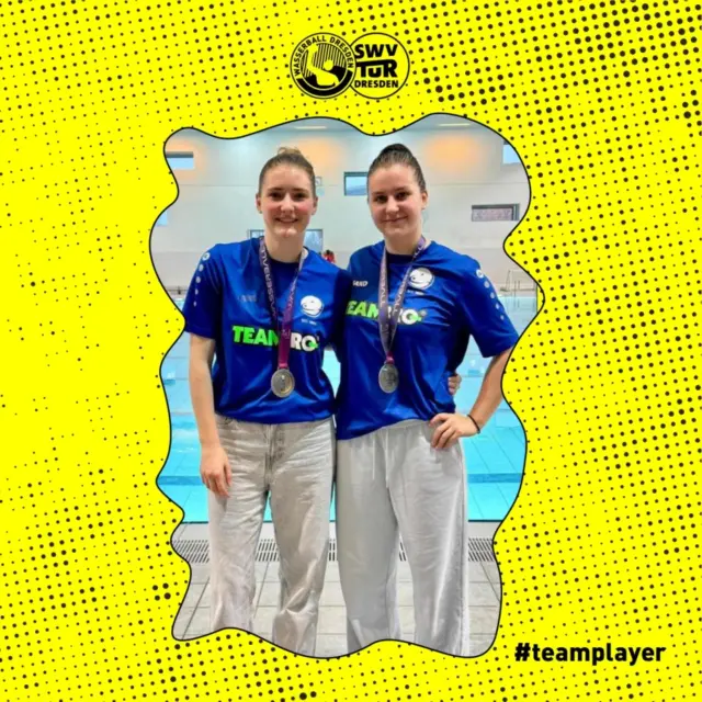 🏆 Und noch ein weiteres tolles Ergebnis gibt es vom vergangenen Wochenende zu berichten: Der SC Chemnitz holte sich beim Deutschen Wasserballpokal der U18 weiblich den zweiten Platz hinter dem SSV Esslingen. Teil des Teams waren unsere TuR-Sportlerinnen Frieda und Dana, die stolz die Silbermedaille mit nach Hause bringen konnten. Herzlichen Glückwunsch! 👏
#swvtur #dresden #wasserball #teamplayer #sport